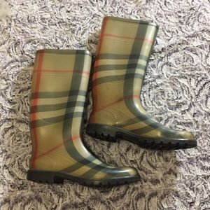 Authentic Burberry rain boots